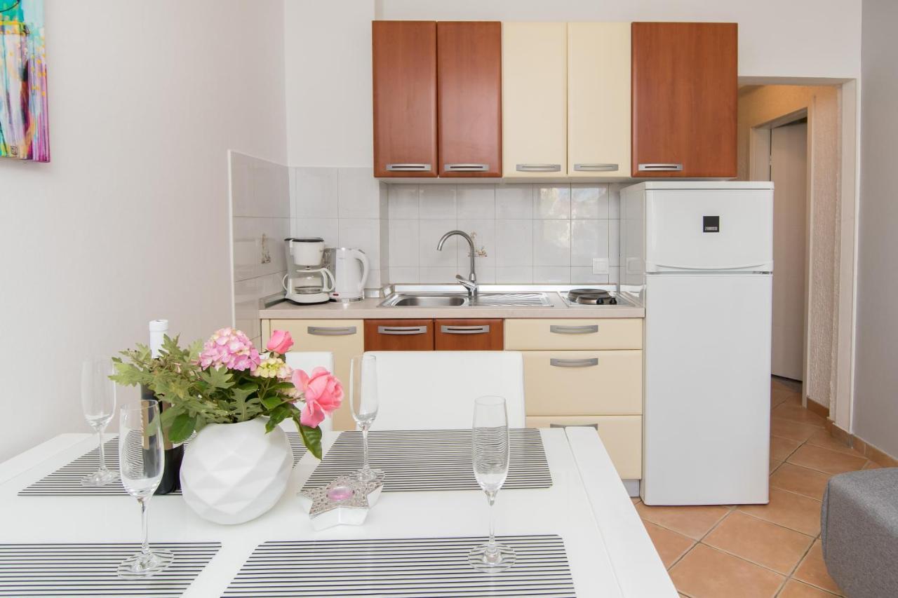 פורץ Apartment Motovunska 39 מראה חיצוני תמונה