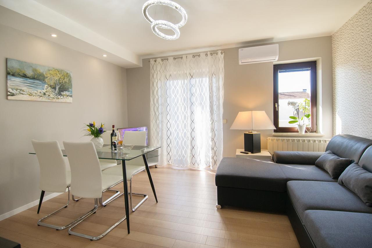 פורץ Apartment Motovunska 39 מראה חיצוני תמונה