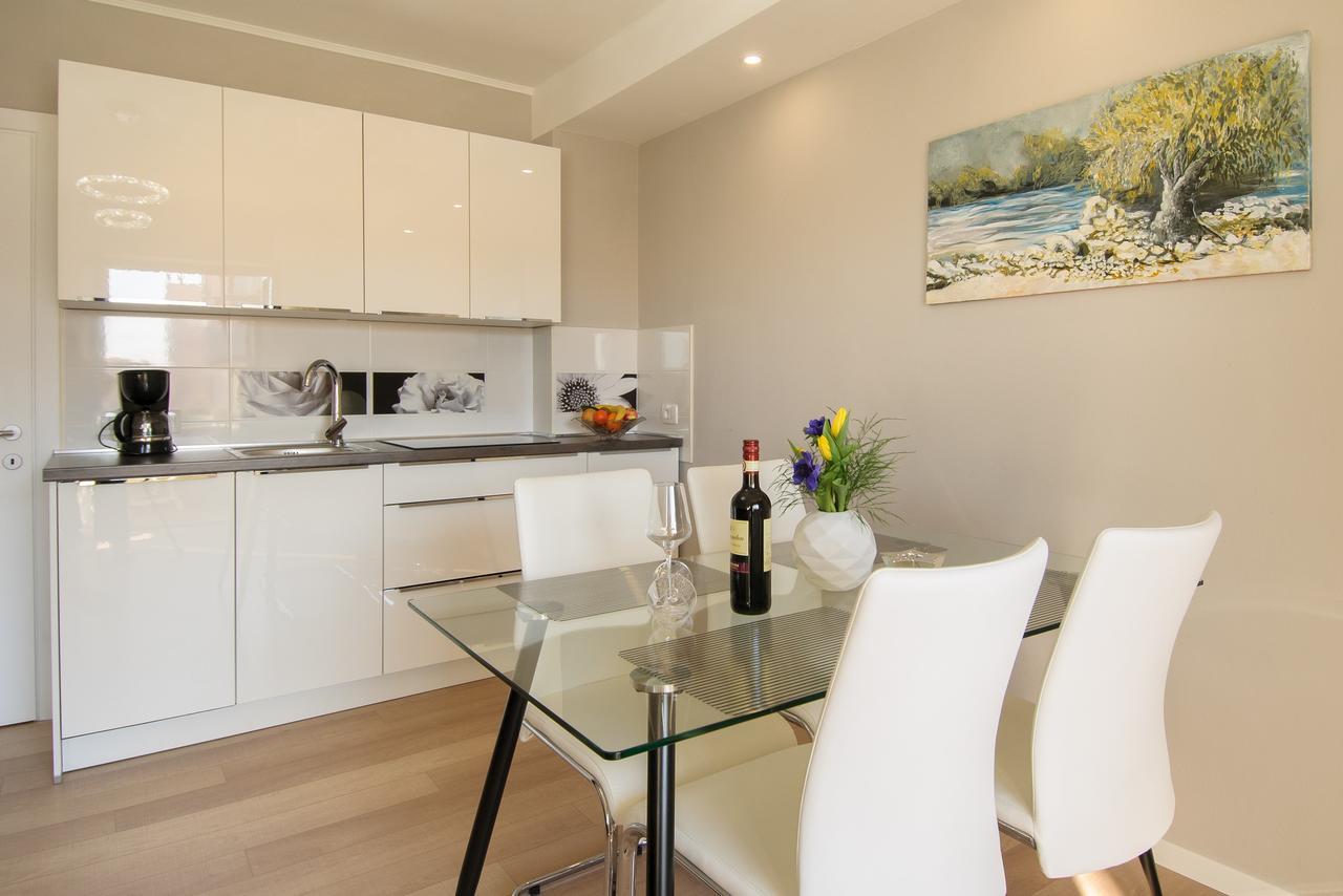 פורץ Apartment Motovunska 39 מראה חיצוני תמונה